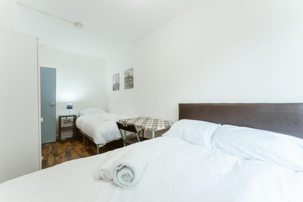 Upton Park Bedrooms 25 Min To Central London Ngoại thất bức ảnh